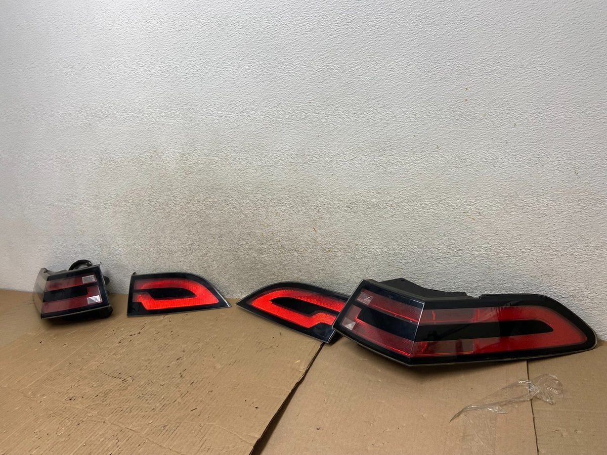 2011 to 2017 Chevrolet Volt Left+Right Side Inner Tail Lights AI1324 DW1