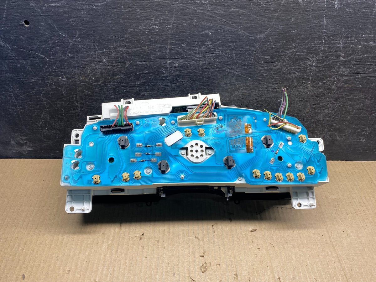 2001-2002 Ford Econoline E250 E350 Van Speedometer Instrument Cluster AI4898 DG4