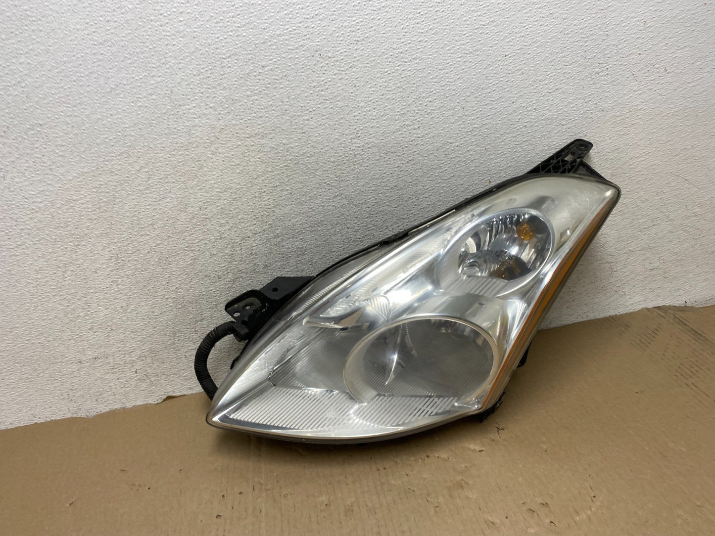 Sedan 2010 2011 2012 Nissan Altima Left Driver Side Headlight AG6905 DW0