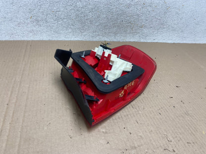 2006 2007 2008 BMW 328i 3 Series Left Driver Lh Side Tail Light AI9506 LK5