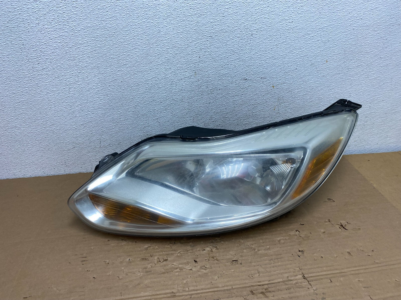 2012 2013 2014 Ford Focus Left Driver Lh Side Halogen Headlight AD4288 DW0