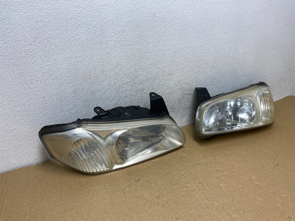 2000 to 2001 Nissan Maxima Left + Right Set Halogen Headlights AF7318 DW2