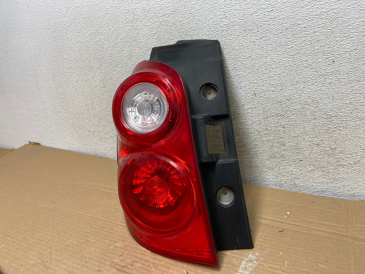 2010 to 2015 Chevrolet Equinox Left Driver Lh Side Tail Light AG9006 LK2
