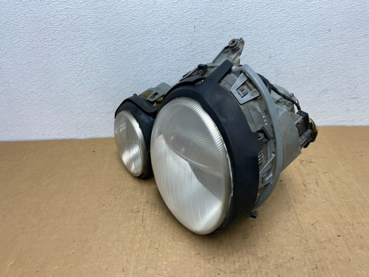 1996-1999 Mercedes E E320 E430 Left Driver LH Xenon Headlight AD1321 DW1