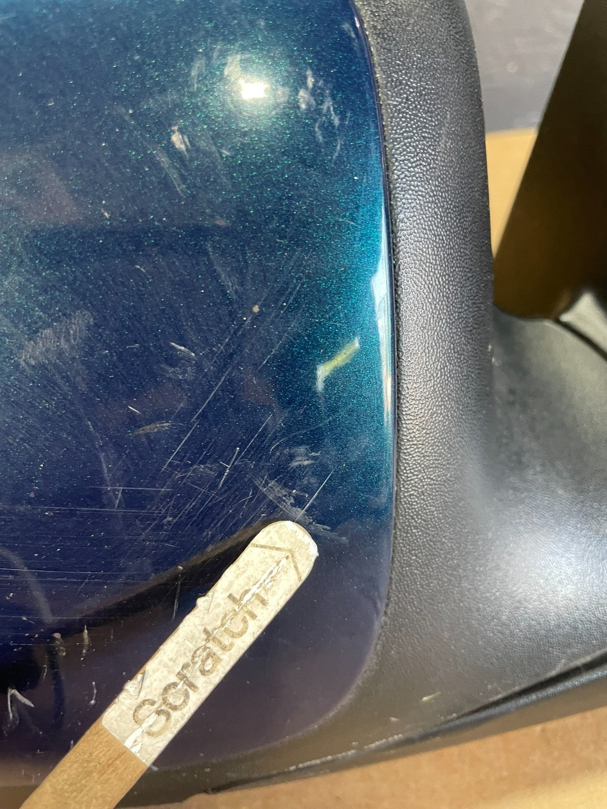 2003-2006 Chevrolet Tahoe Suburban Right Passenger Turn Door Mirror AE0975 DW7