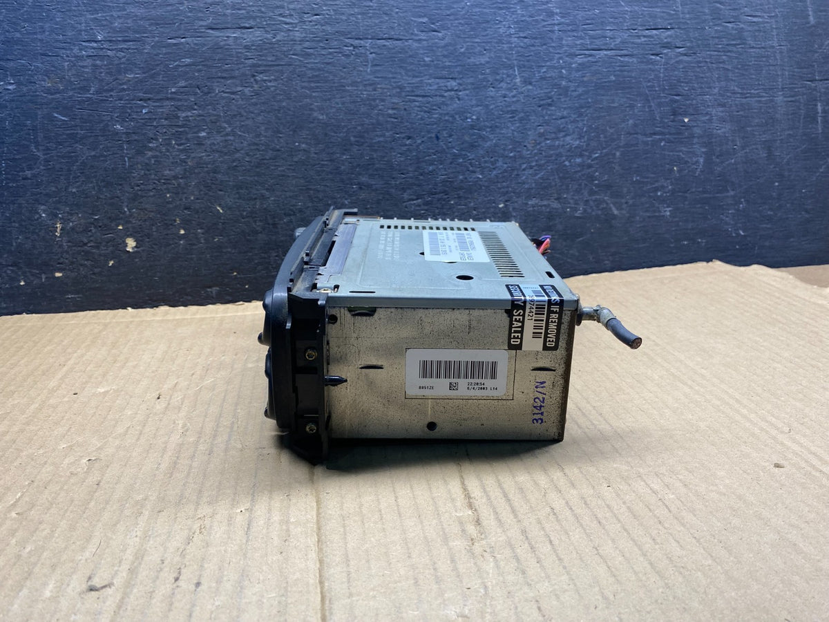 2002 - 2006 Chrysler Dodge Jeep Ram Radio CD Player AM/FM Receiver AI0211 DG1
