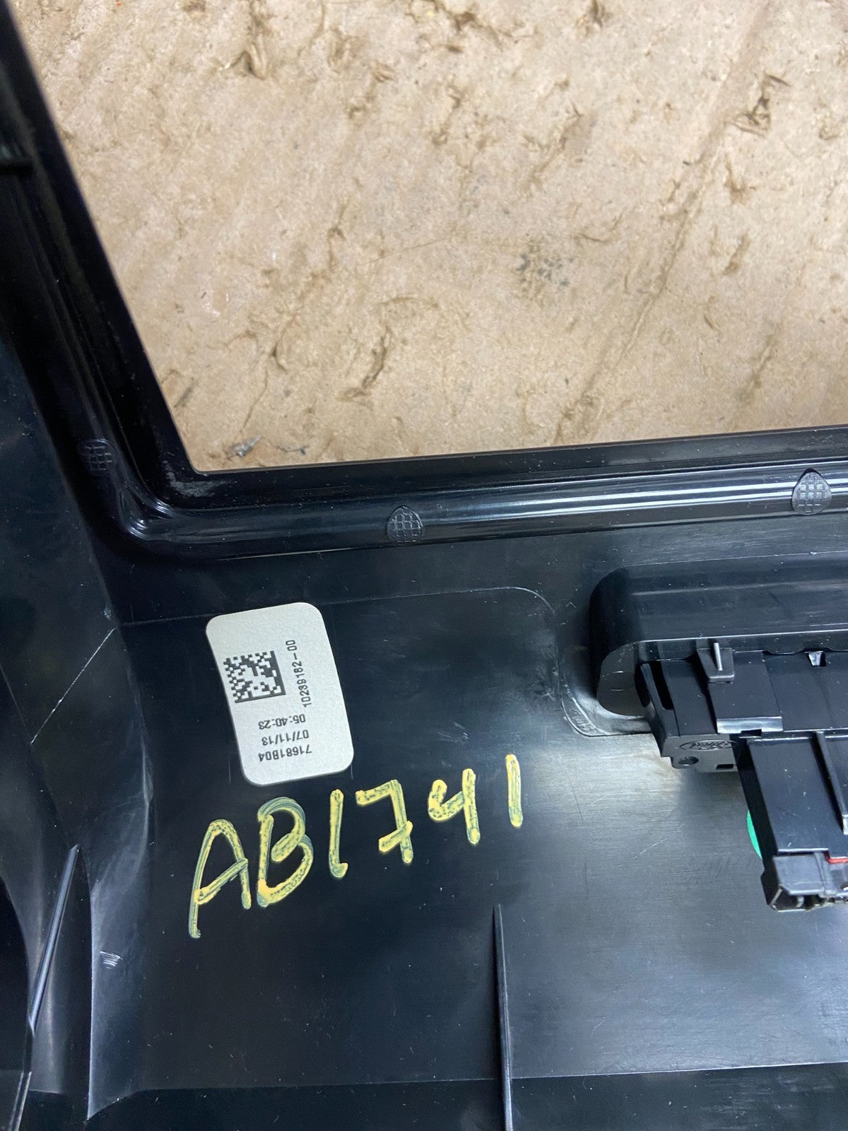 2013-2014 Ford F150 Heater Climate Control Radio Control Dash Bezel OE AB1741 DG6