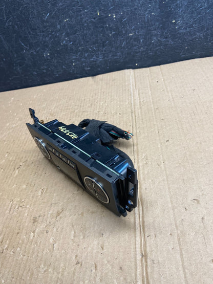 2007-2011 GMC Yukon Tahoe Automatic Climate Temperature Temp Control AE3884 DG4