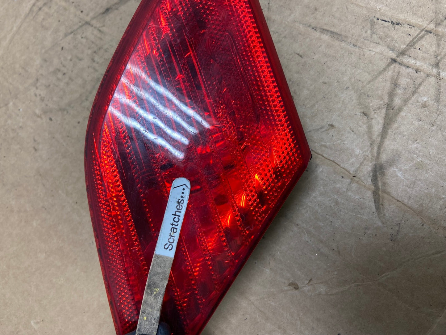 2003 to 2004 Toyota Avalon Left Driver LH Side Inner Tail Light AD6270 LK3