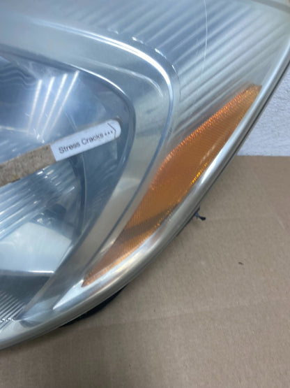 2004-2005 Toyota Sienna Left Driver LH Side Halogen Headlight AG5814 DW4