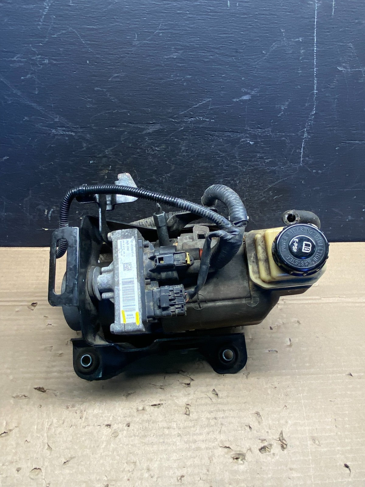 2013 - 2016 Nissan Pathfinder 3.5 Electric Hydraulic Power Steering Pump AD95930