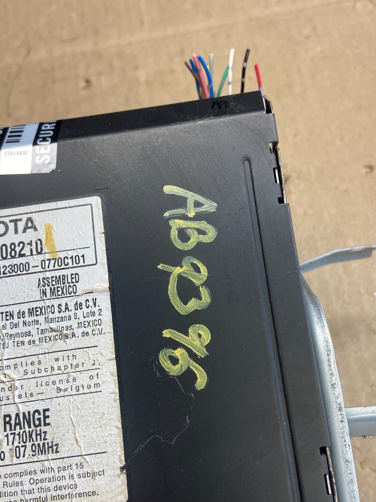 2004 to 2010 Toyota Sienna AM FM CD WMA Mp3 Radio Receiver Oem AB9396  DG6
