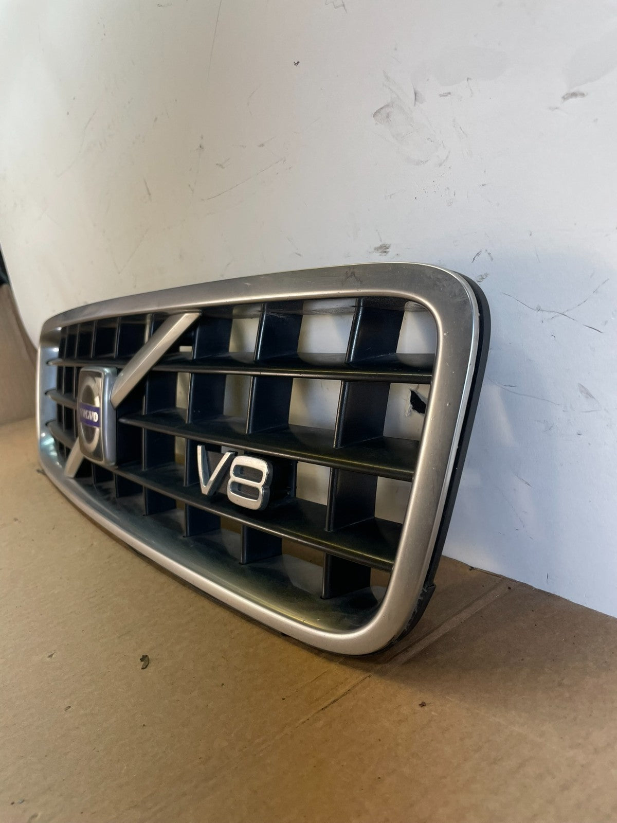 2003 to 2013 Volvo XC90 Front Upper Grill Grille AG2950 DG1