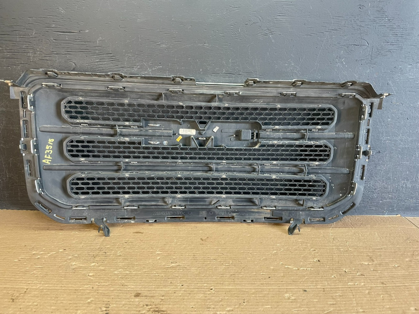 2013 2014 2015 GMC Acadia Front Upper Grill Grille AF3515 DW3