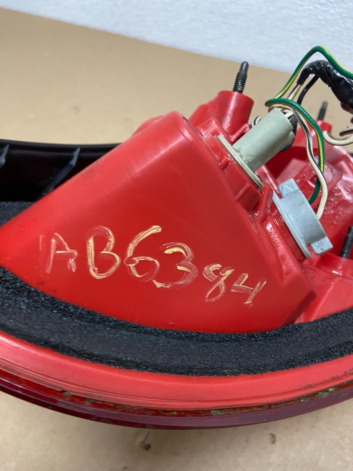 2006 2007 2008 Toyota Rav4 Left Driver LH Side Tail Light OEM AB6384 DW6