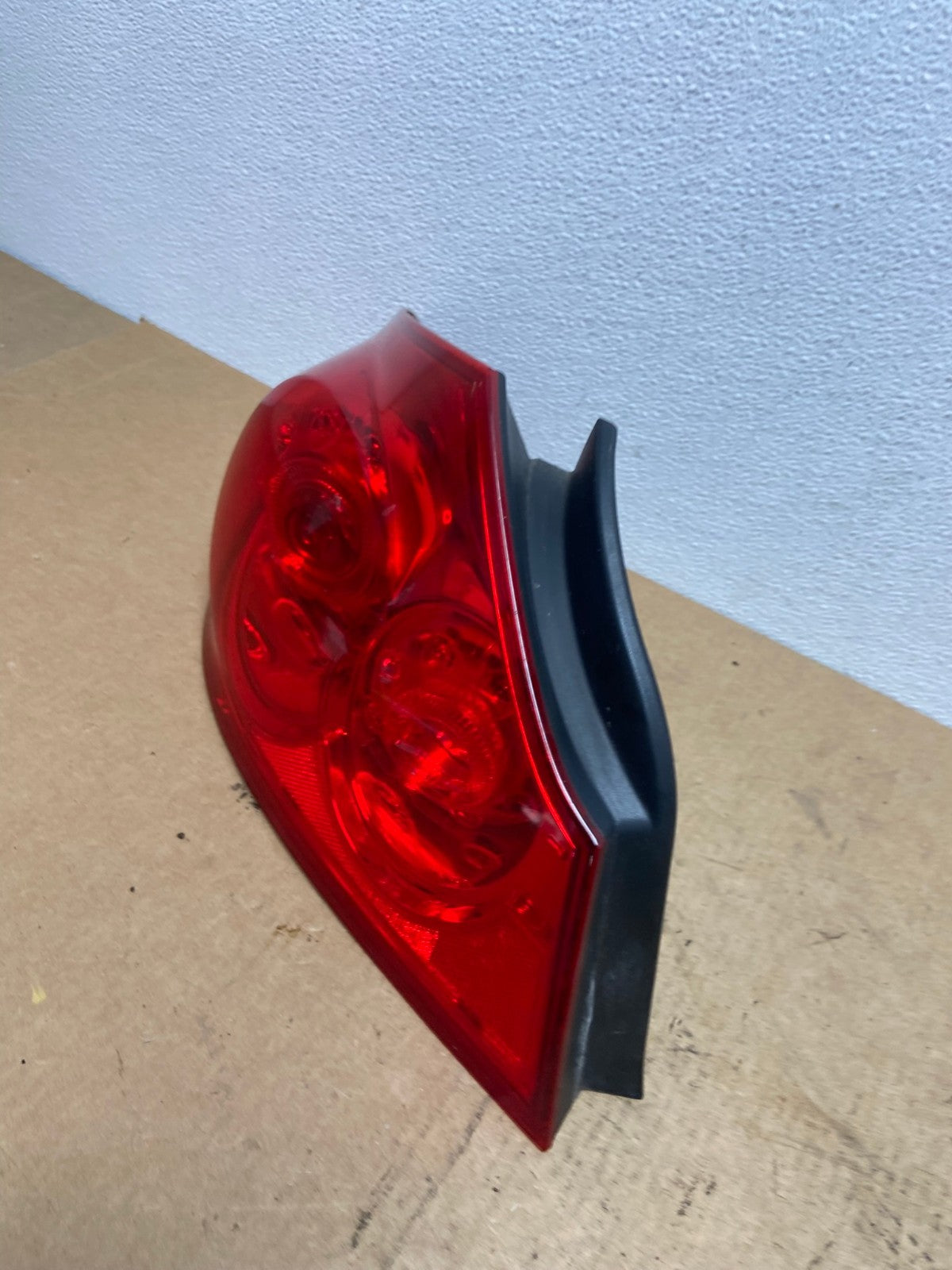 2007 to 2013 Infiniti G35 G37 Sedan Left Driver LH Side Tail Light Oem AC3088 LK1