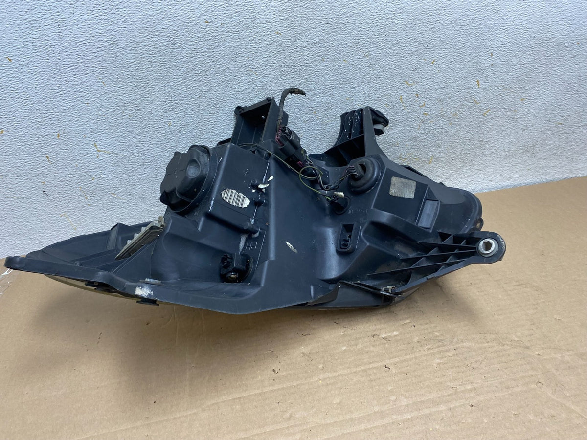 2008-2012 Buick Enclave Right Passenger Headlight Xenon Hid Two Ballast AH93905