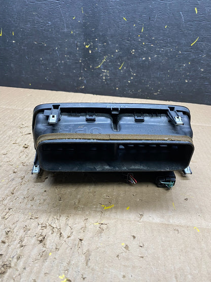 1997 to 2001 Lexus ES330 ES300 Front Center Side Air Vent V1713 DG4