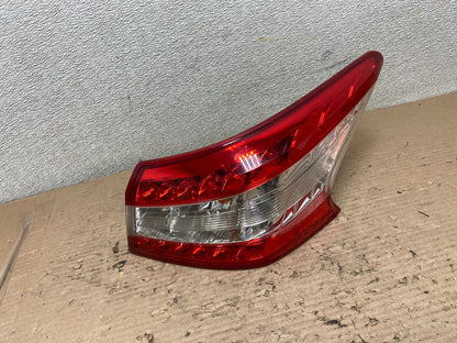2013 2014 2015 Nissan Sentra Led Right Passenger Side Tail Light AA9794 LK0