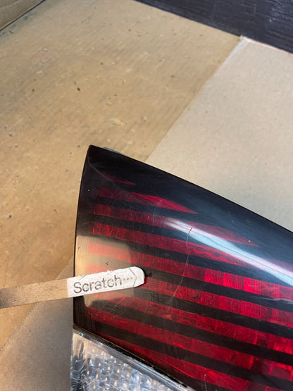 1996 to 1999 Pontiac Bonneville Tail Gate Tail Light Reverse light AB79206