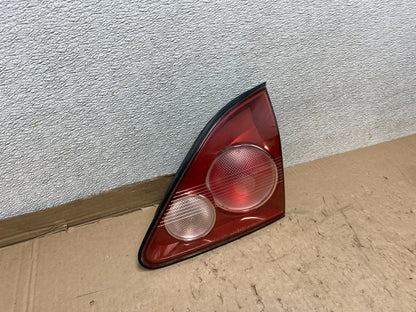 1999 - 2001 Lexus RX300 Right Passenger Side Rear Inner Tail Light Oem U9610 DW2