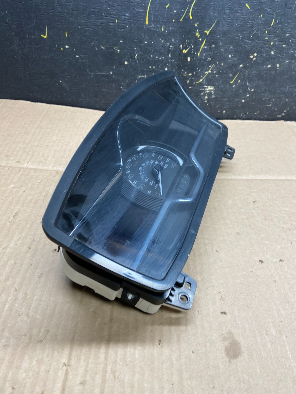 2014 Lincoln MKS Speedometer Instrument Gauge Cluster y2221 DG1