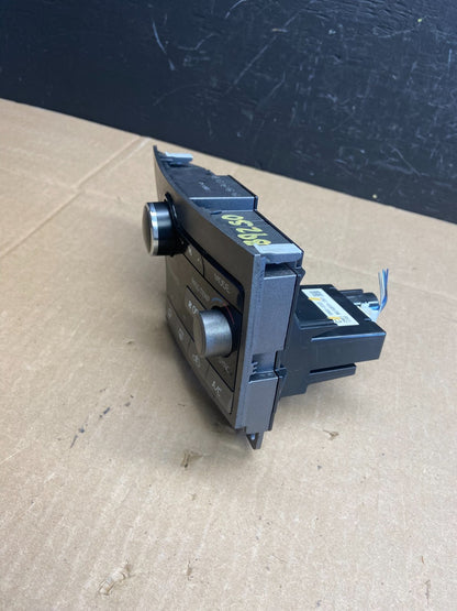 2013 - 2015 Toyota Venza A/C Heater Climate Control Unit Switch AB9250 DG2