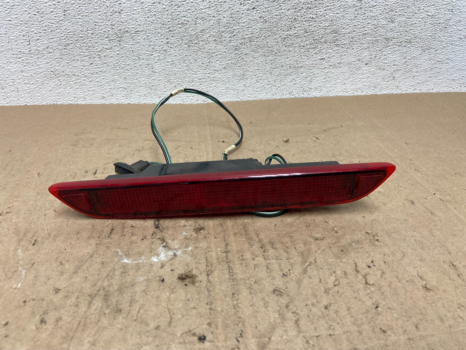 2005 to 2010 Honda Odyssey 3RD Brake Tail Light AE6479 DG0
