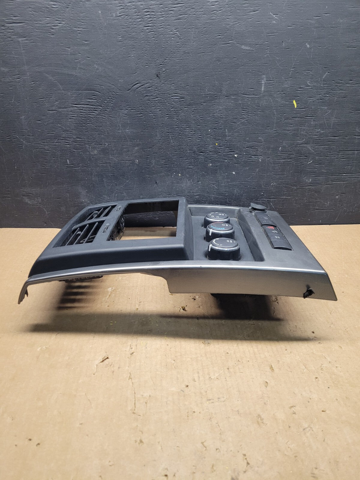 2008 to 2012 Jeep Liberty Dash Climate Temperature Control Radio Bezel H78082