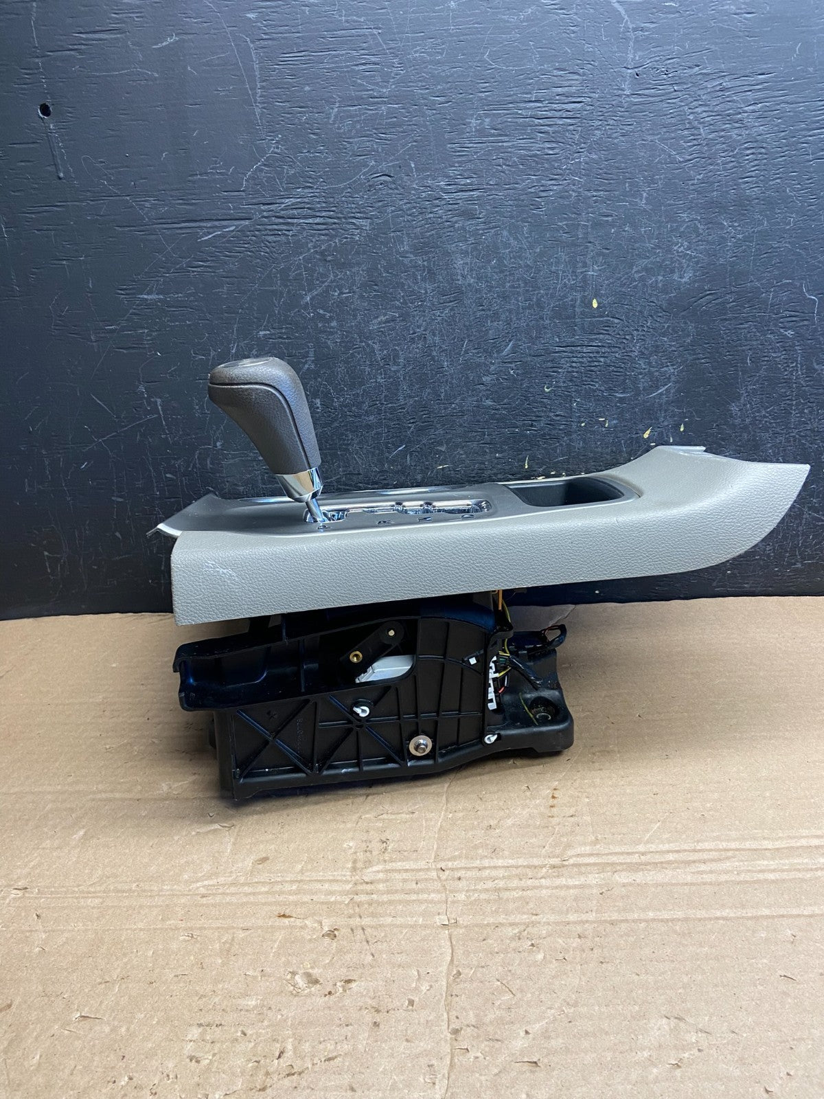 2011 to 2013 Jeep Grand Cherokee Center Console Shifter Cup Holder af2037 DG1