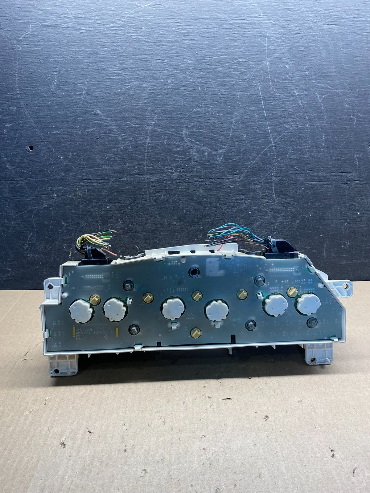 2006 Ford E350 Gauge Speedometer Cluster ag9367 DG3