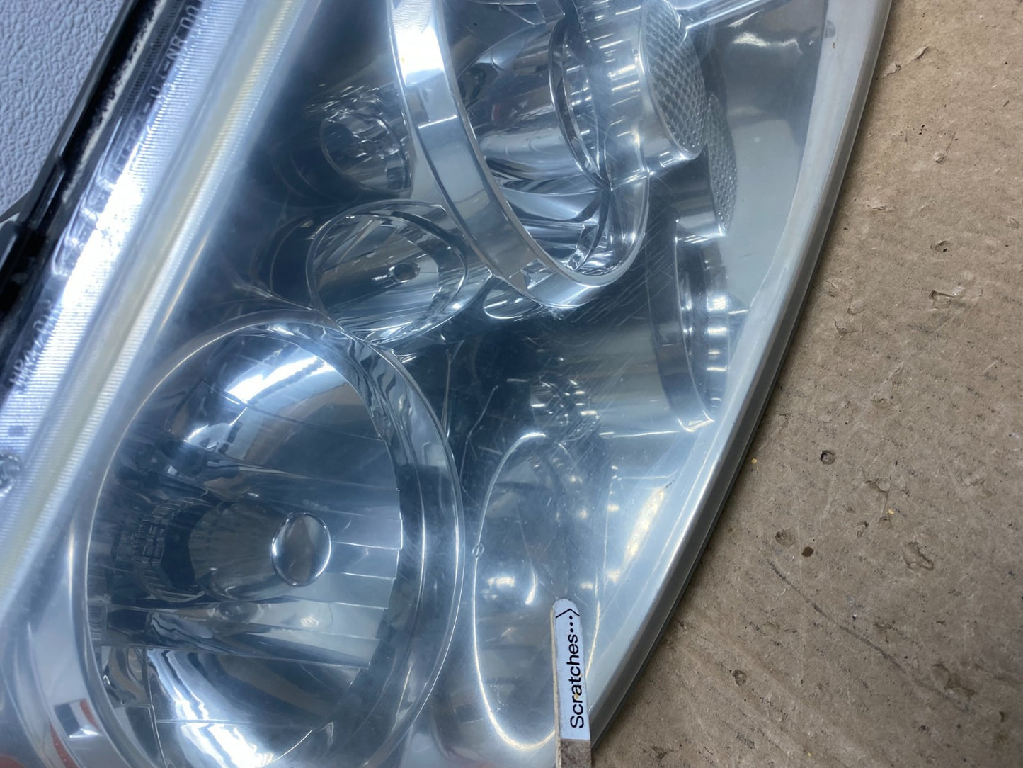 Xenon 2003-2006 Lincoln Navigator Right Passenger Side Headlight OEM AC1307 DW3