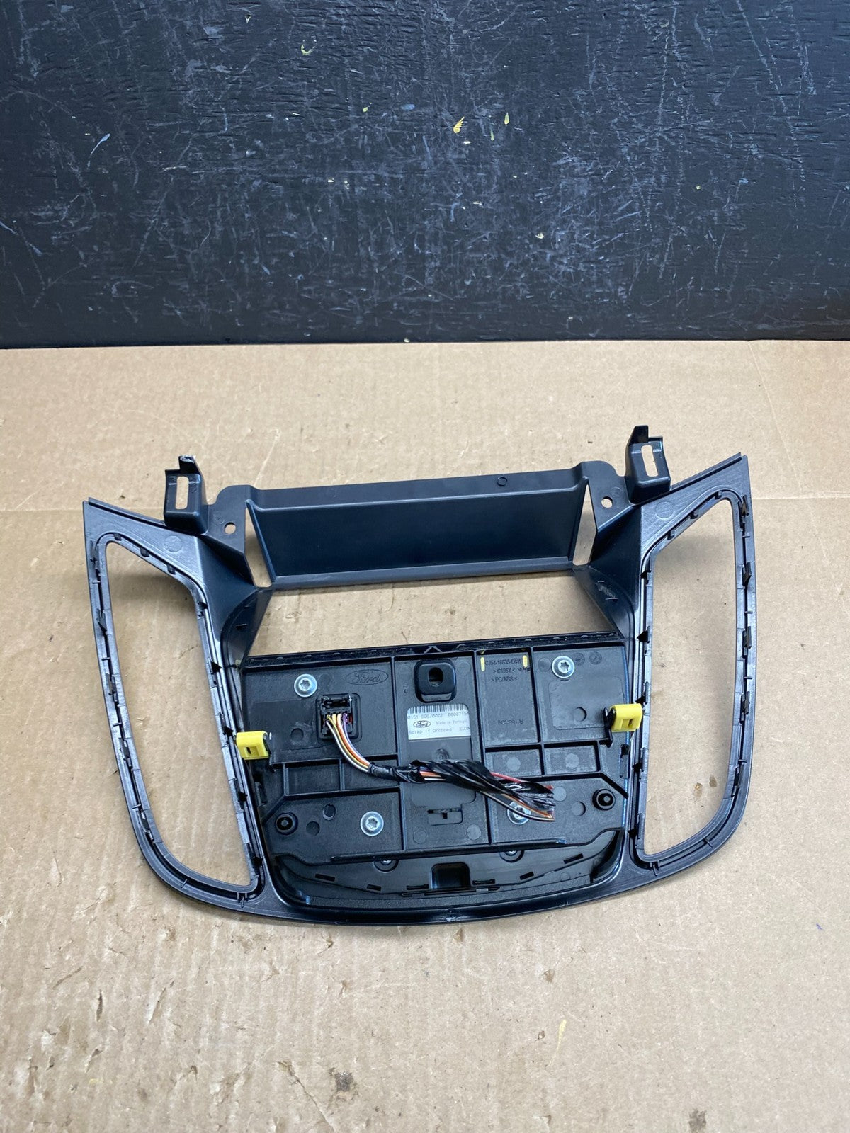2013 2014 2015 2016 Ford Escape Dash Radio Control Panel Bezel ac6314 DG3