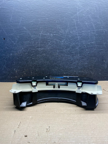 2000-2002 Silverado/Sierra/Yukon/Tahoe Speedometer Instrument Cluster AH9930 DW5