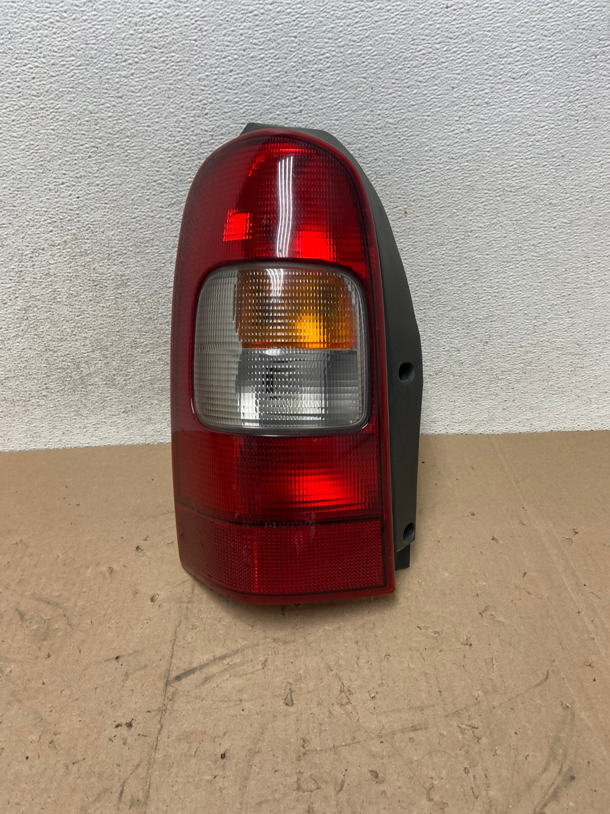 1997 - 2005 Pontiac Montana / Venture Left Driver Side Tail Light AG5296 LK0