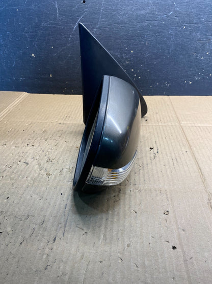 2010 to 2013 Kia Forte Sedan Right View Turn Signal Mirror OEM AB0734 MS10
