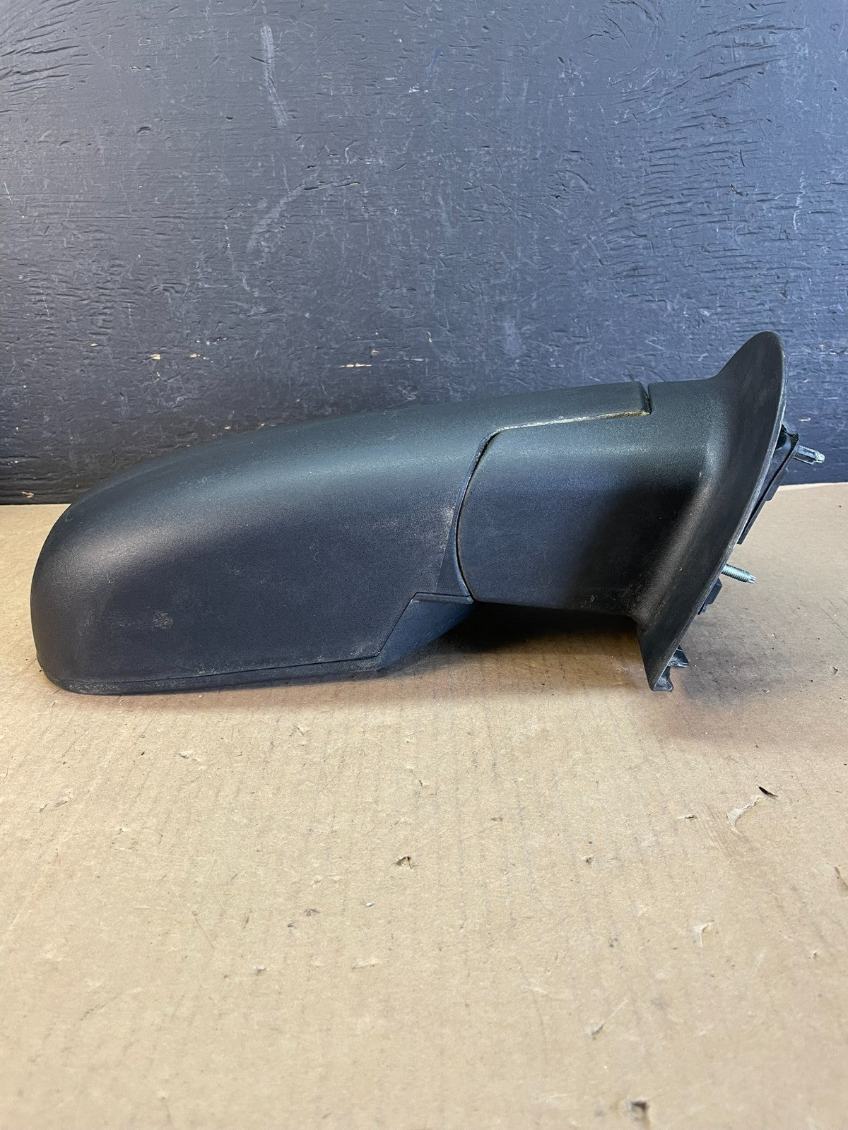 2007 - 2013 Chevrolet Silverado Sierra Right Passenger Side Mirror AD5594 DW3