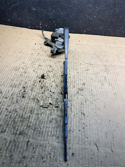 2011-2020 Toyota Sienna Rear Windshield Washer Wiper Motor y1444 DG2