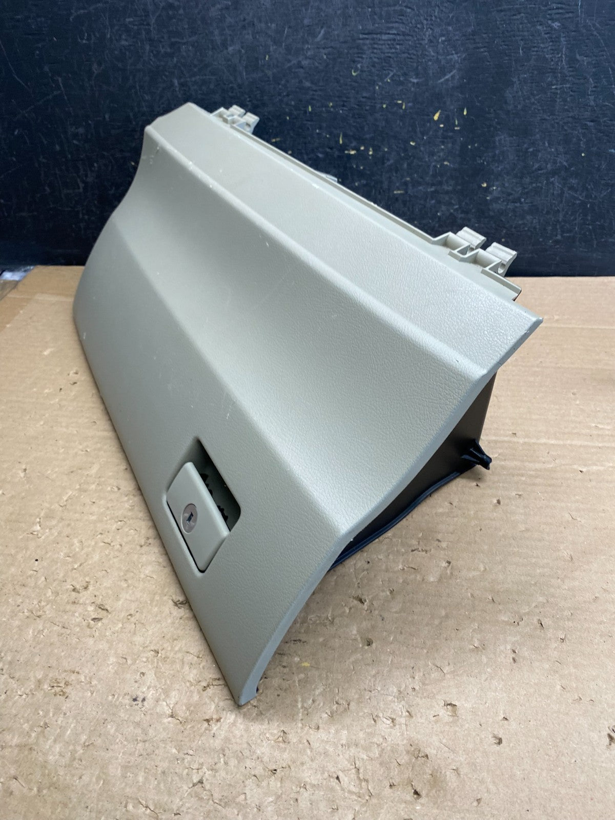 2007-2011 Toyota Camry Front Right Passenger Storage Glove Box AG8458 DG4