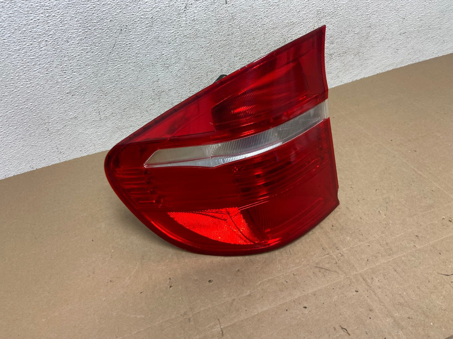 2007 to 2010 Bmw X5 E70 Left Driver Lh Side Tail Light AE5022 LK2