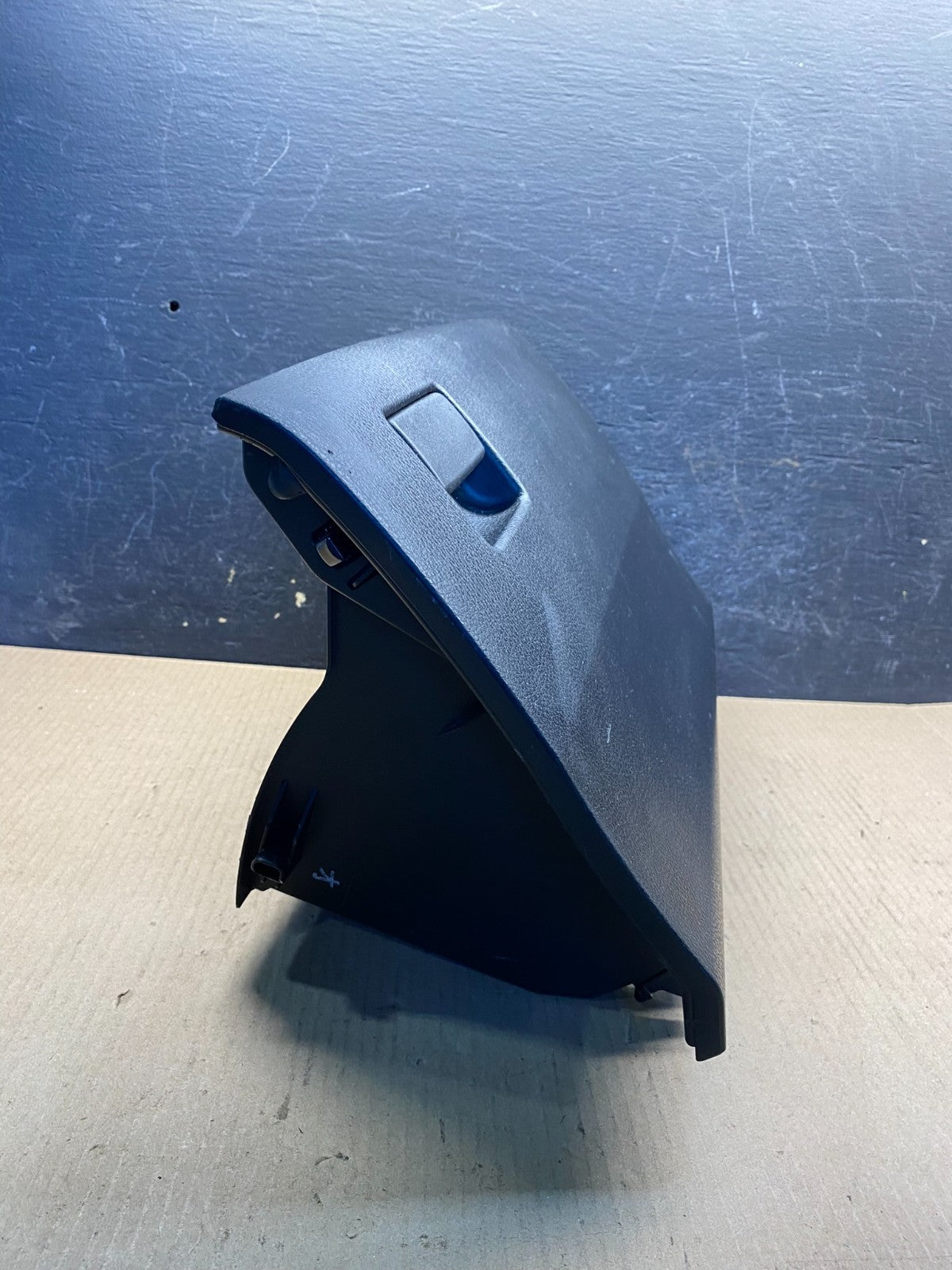 2013-2018 Toyota RAV4 Front Right Passenger Storage Glove Box AI5379 DG1