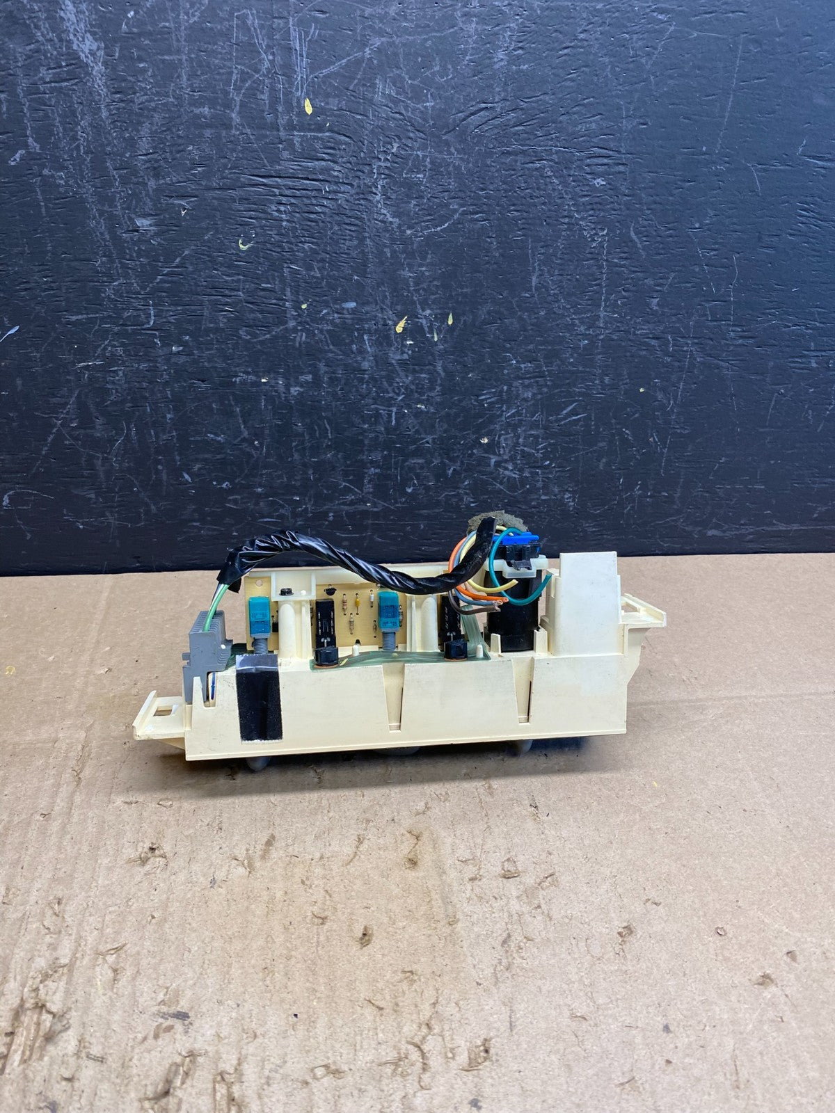 1996-1999 Chevrolet Tahoe AC Climate Control HVAC Rear Window Defogger AC4603 DG3