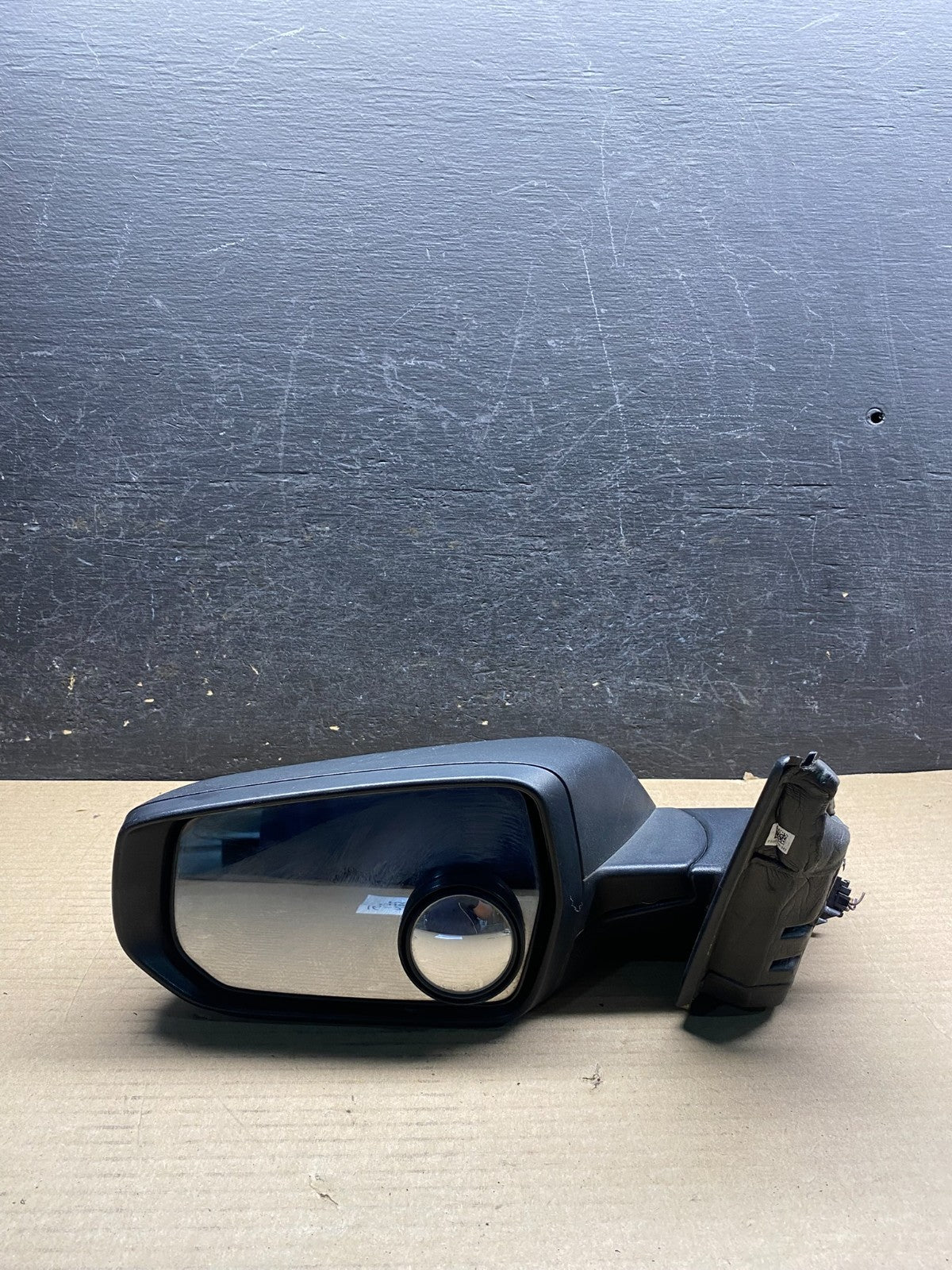 2016 to 2018 Chevrolet Malibu Left Driver LH Door Mirror AH9666 DW7