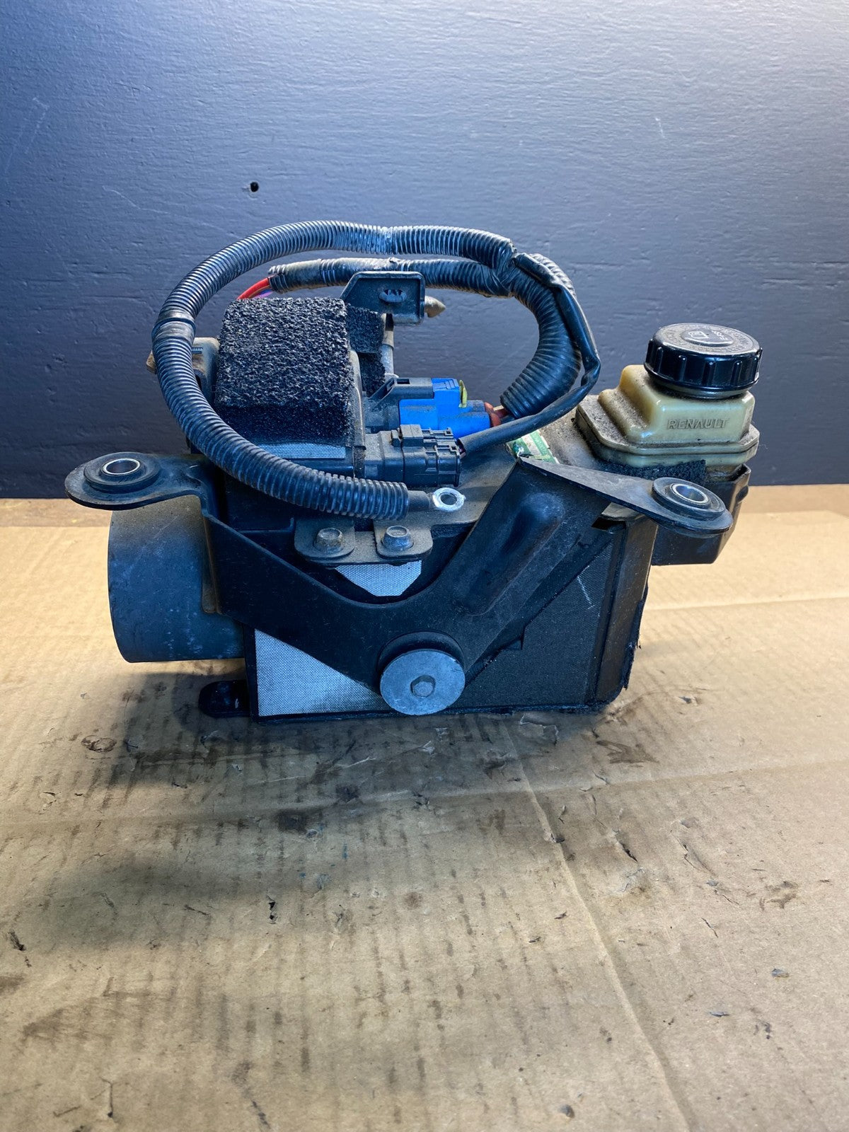 2011 - 2017 Nissan Quest Power Steering Pump Motor Unit OEM AB41671
