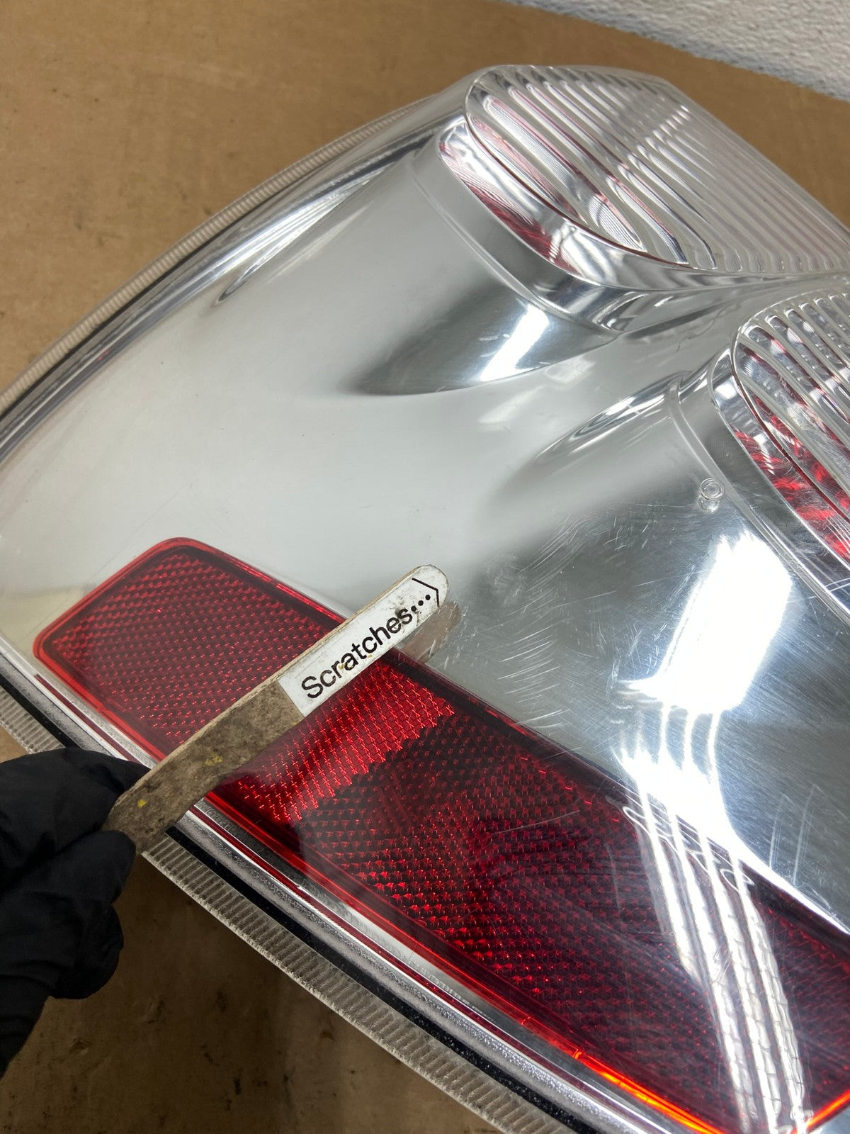 2005 to 2008 Chevrolet Equinox Left Driver Lh Side Tail Light AD1196 LK3