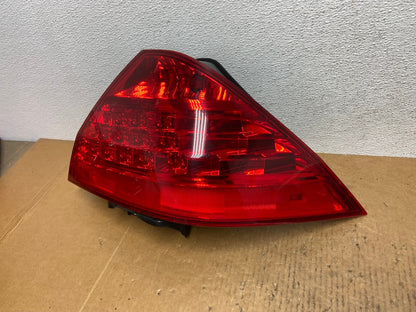 2006 - 2007 Honda Accord Right Passenger Side Tail light AE0625 LK1