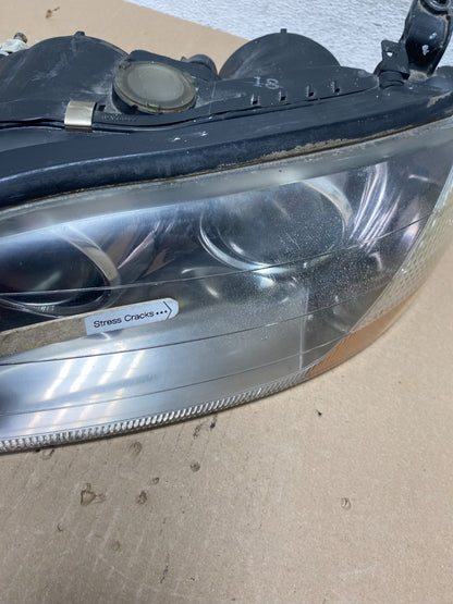 1992 to 1994 Lexus Es300 Left Driver LH Headlight Halogen AE7215 DW4
