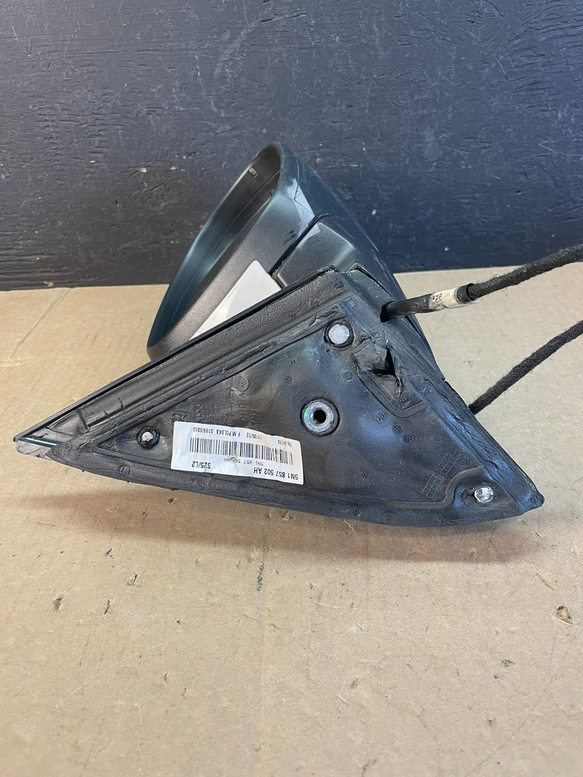 2009 to 2018 Volkswagen Tiguan Right Passenger View Door Mirror AD5675 DW4