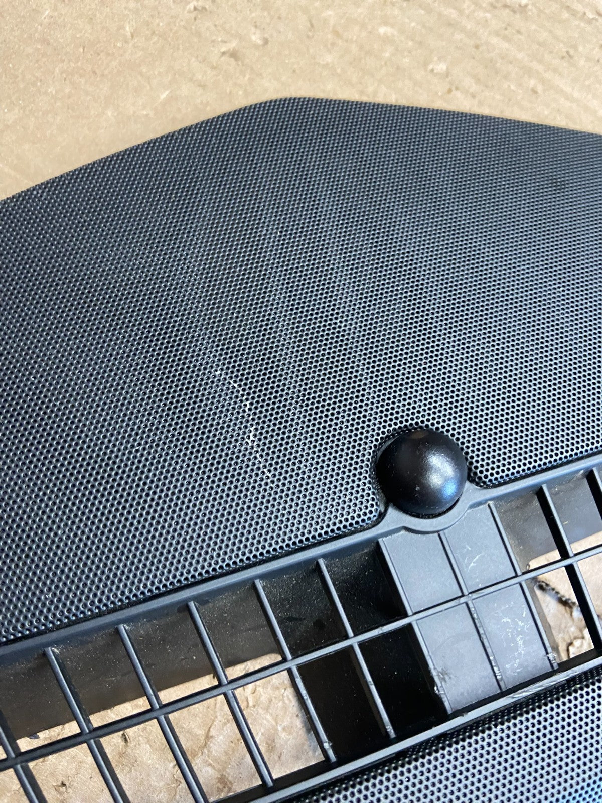 2014 to 2019 Cadillac CTS Dashboard Air Vent Trim Defroster Panel AG03072