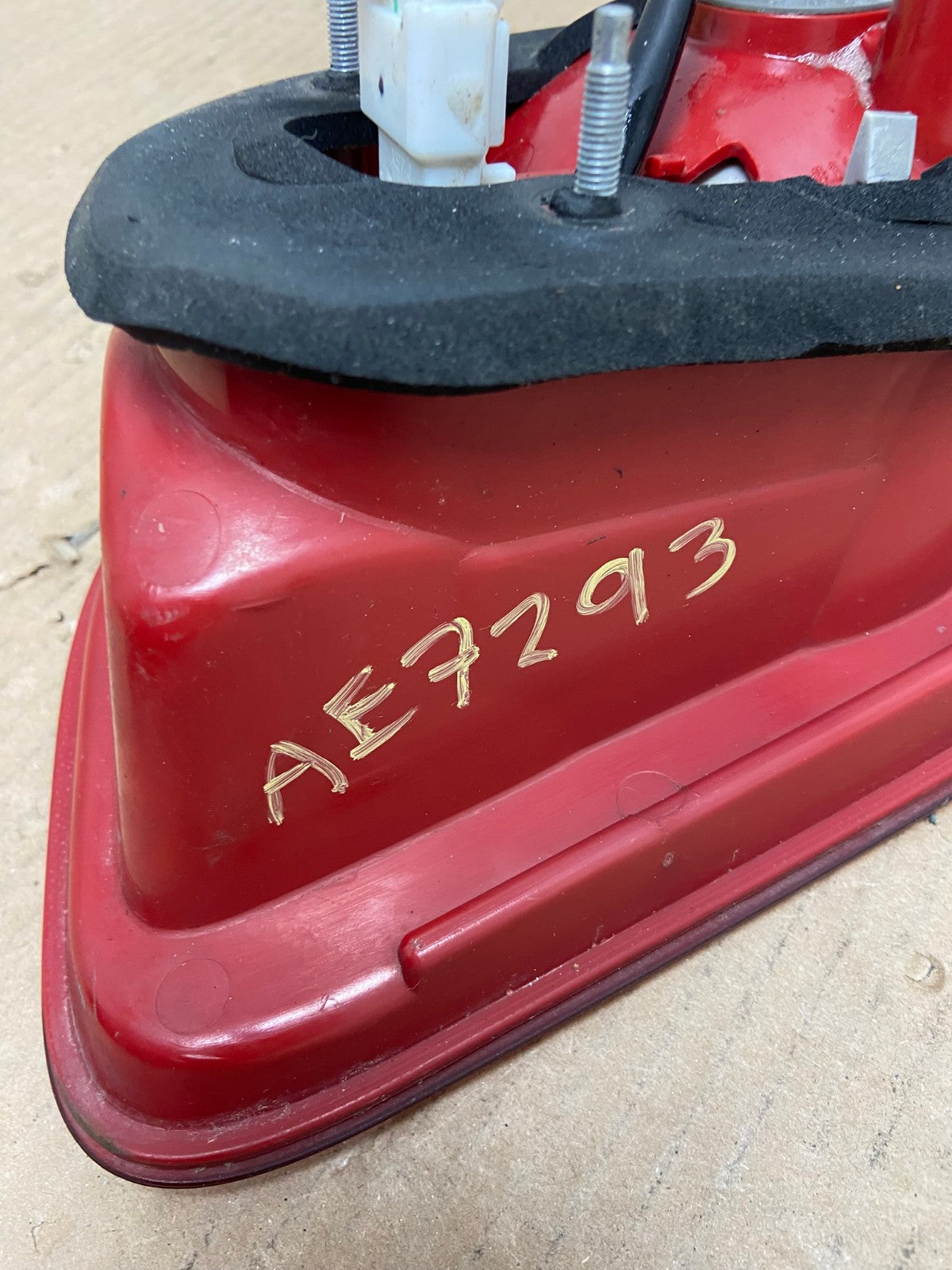 2007 2008 2009 Hyundai Santa Fe Left Driver LH Tail Light Inner AE7293 LK5